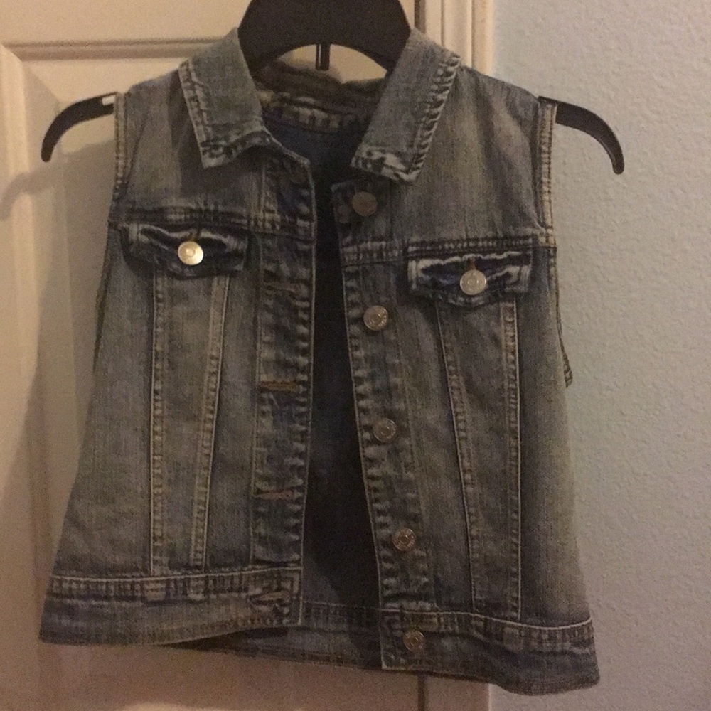 Trying to sell closet